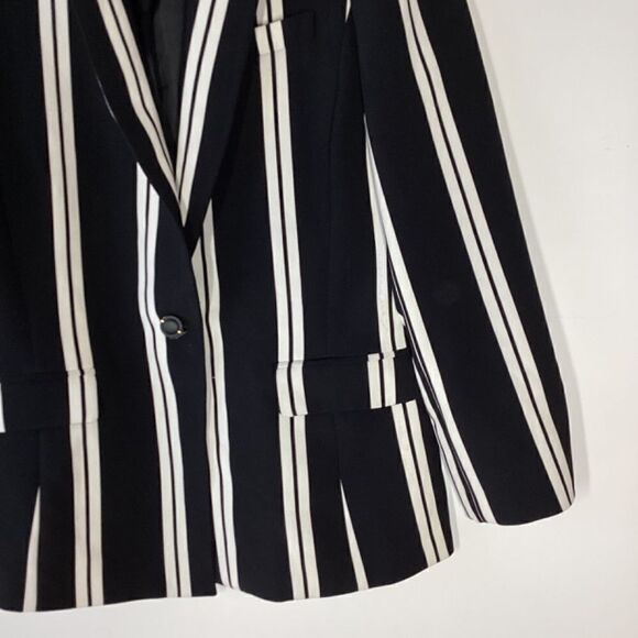 Karl Lagerfeld‎  Paris Balance-Stripe Blazer button down Black & White Size  10 - Picture 6 of 16